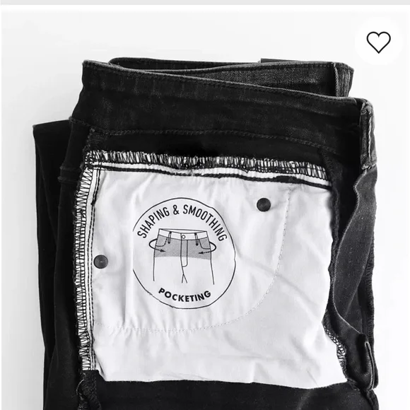 Buckle Black Fit No. 75 Cropped Straight Stretch Jean - Picture 6 of 9